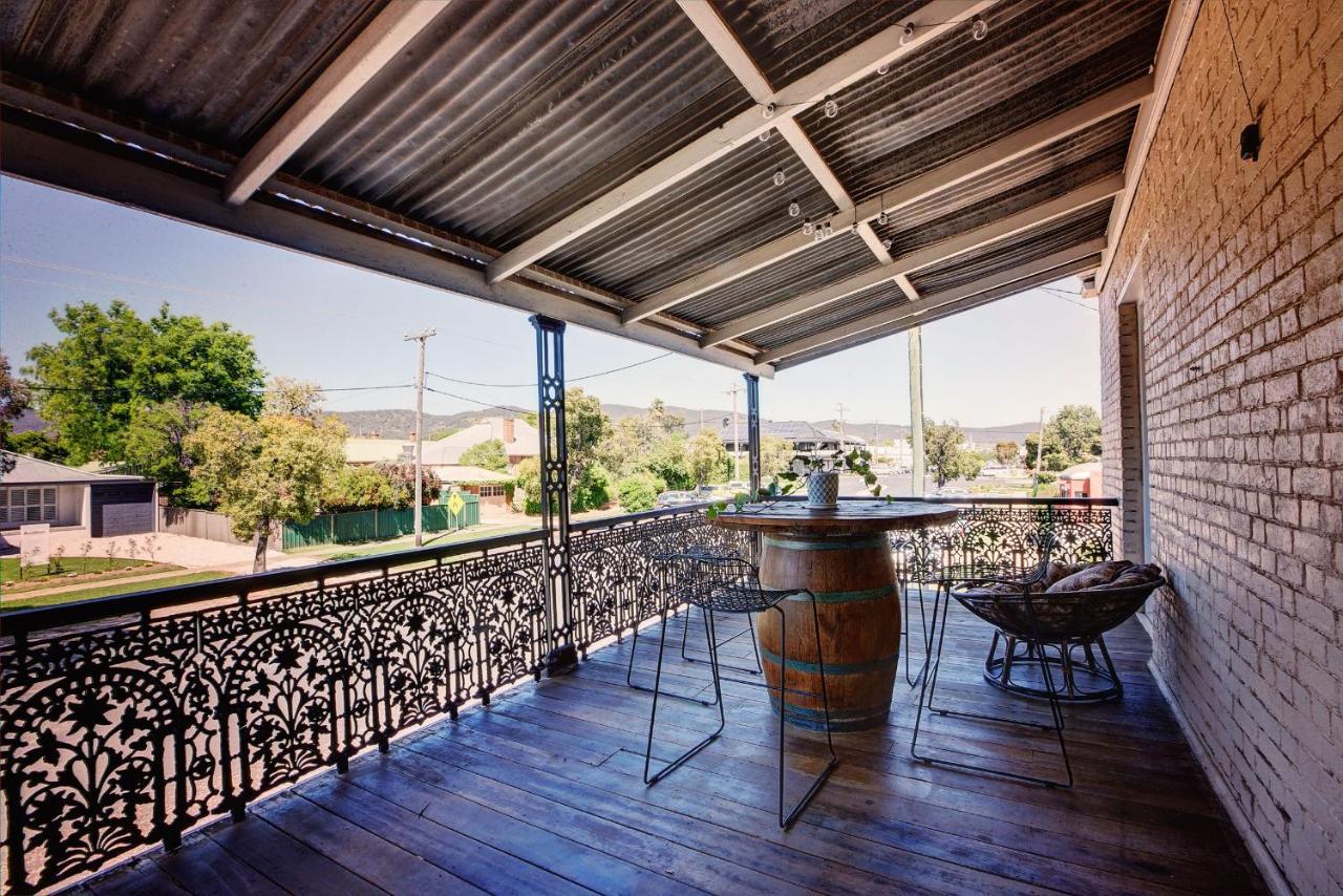 70 On Mortimer Mudgee Buitenkant foto